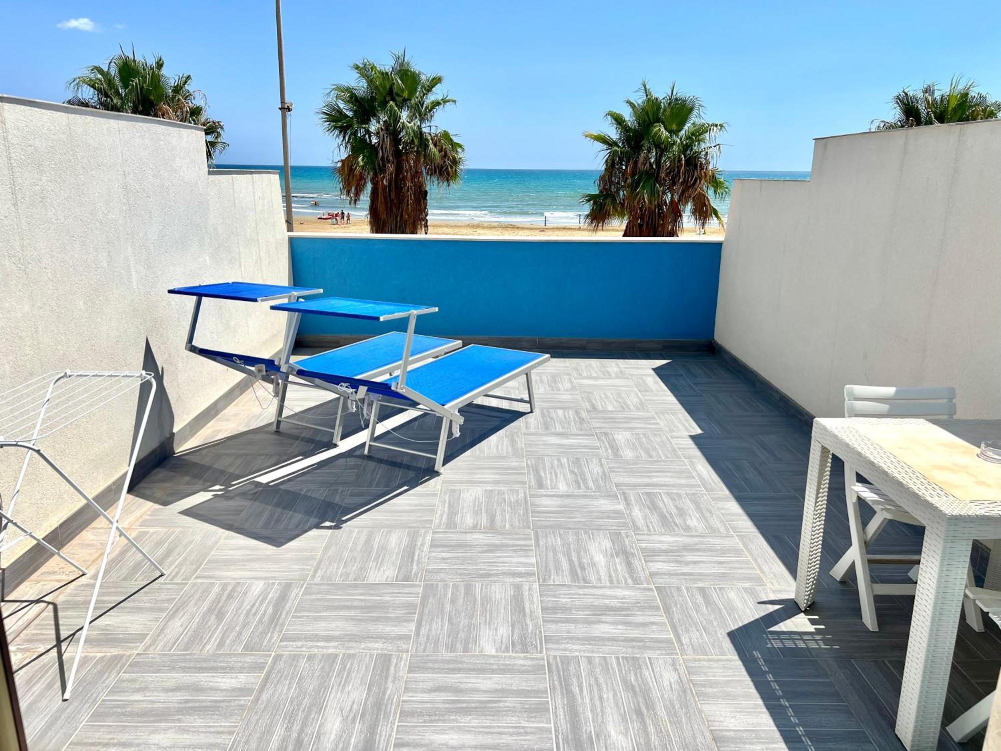Terrazze Sul Mare Bed & Breakfast Pozzallo Exterior photo