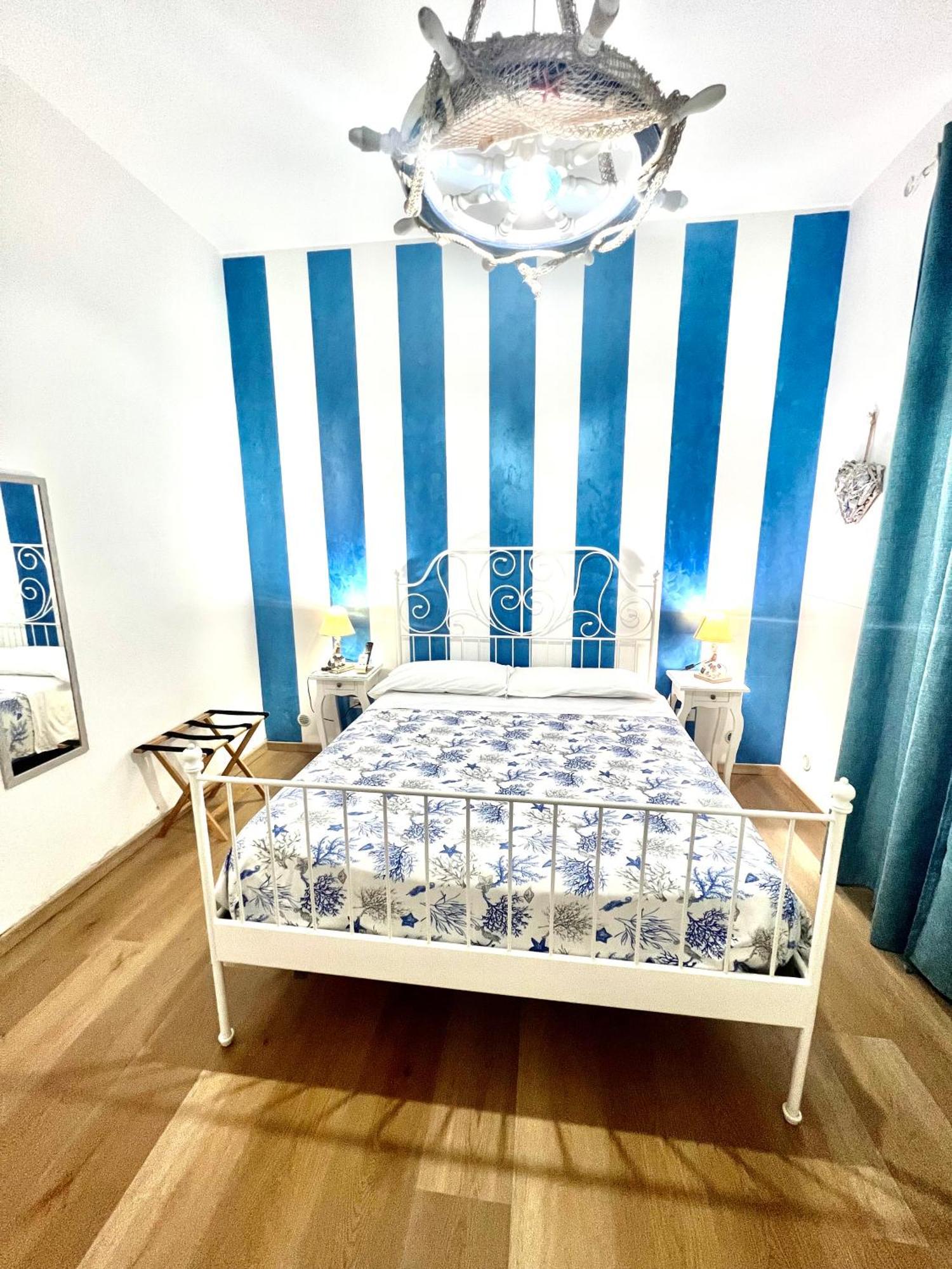 Terrazze Sul Mare Bed & Breakfast Pozzallo Exterior photo