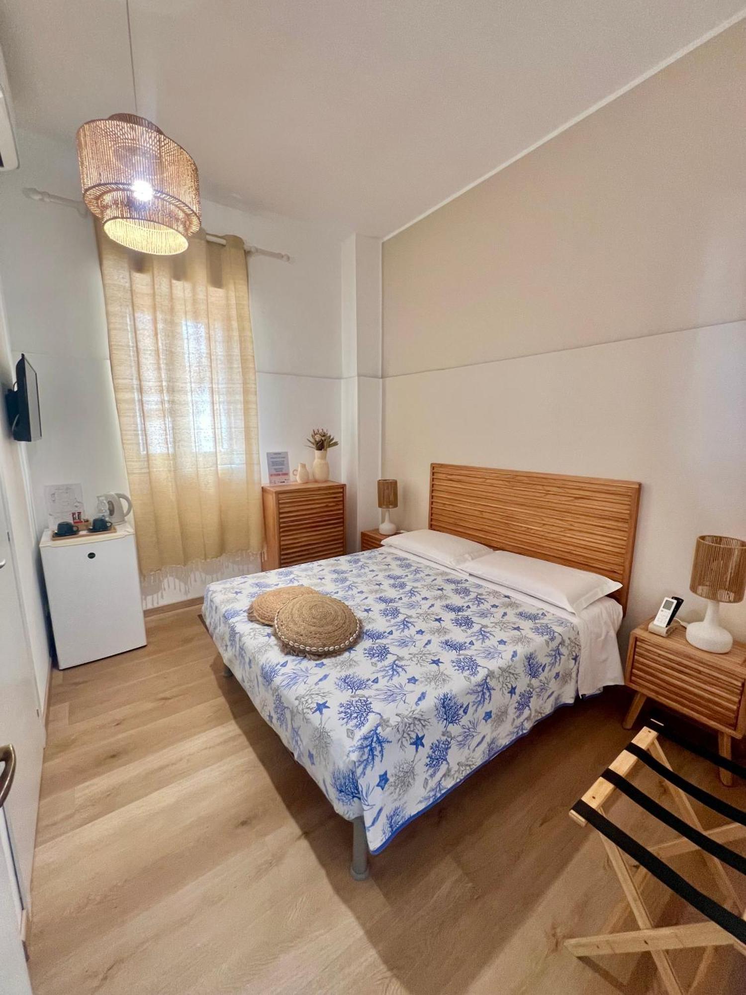 Terrazze Sul Mare Bed & Breakfast Pozzallo Exterior photo